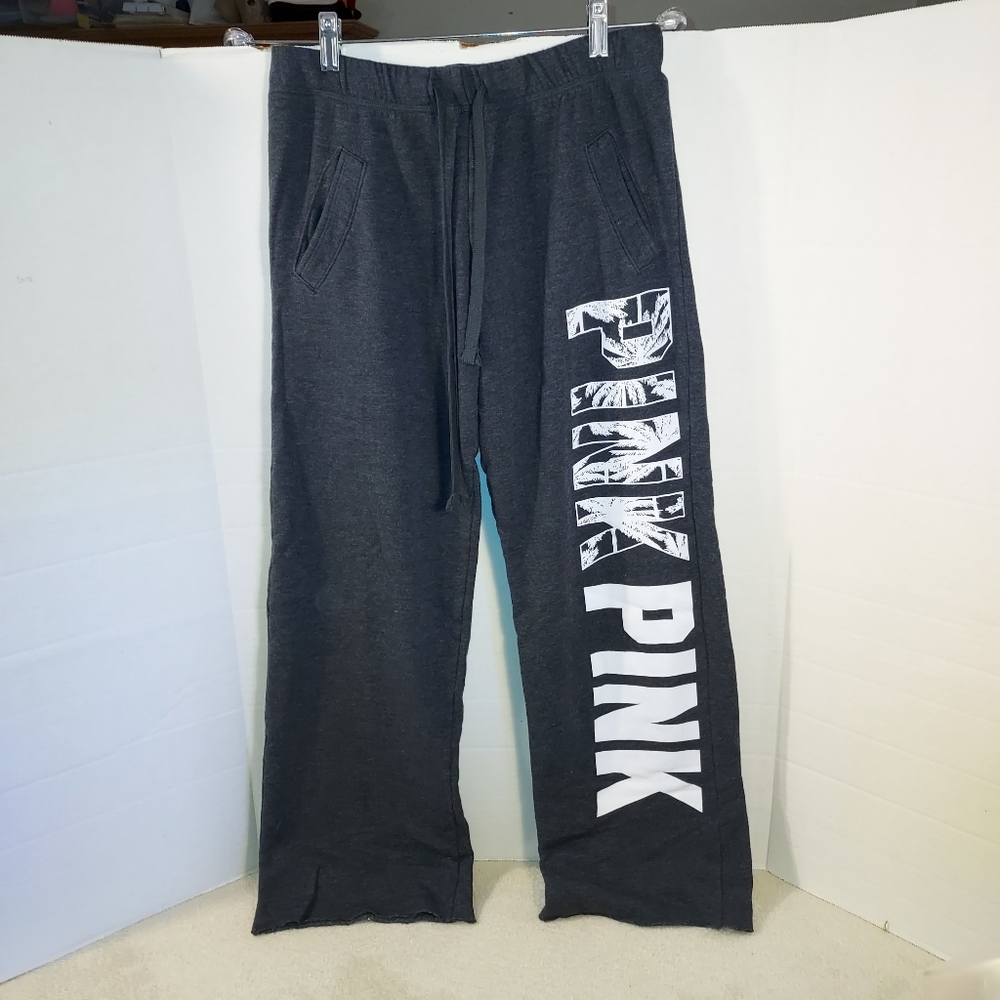 Pink Vs Bundle Of 4 Items Size Xs - image 5